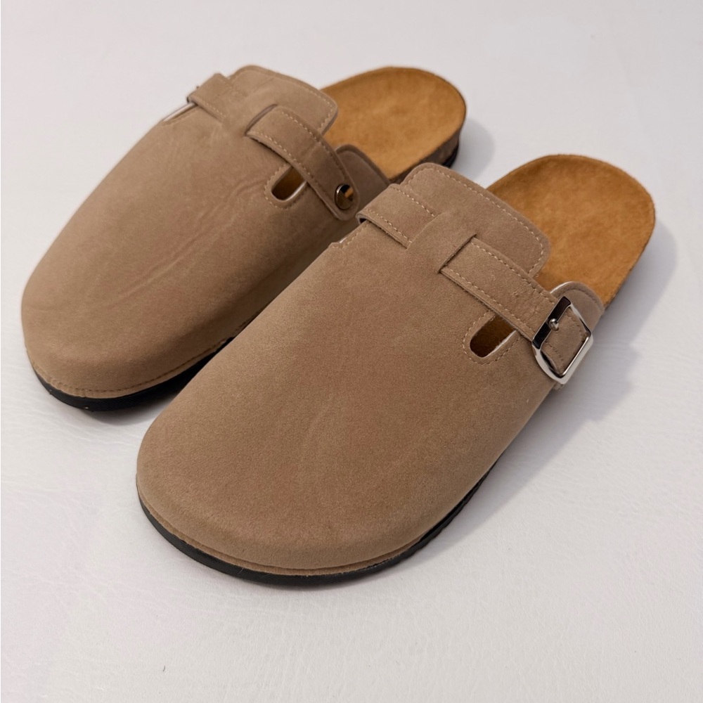Men's Tan Slip-On Loafers with Buckle Size Men‎ 9.5/10 - Picture 2 of 5